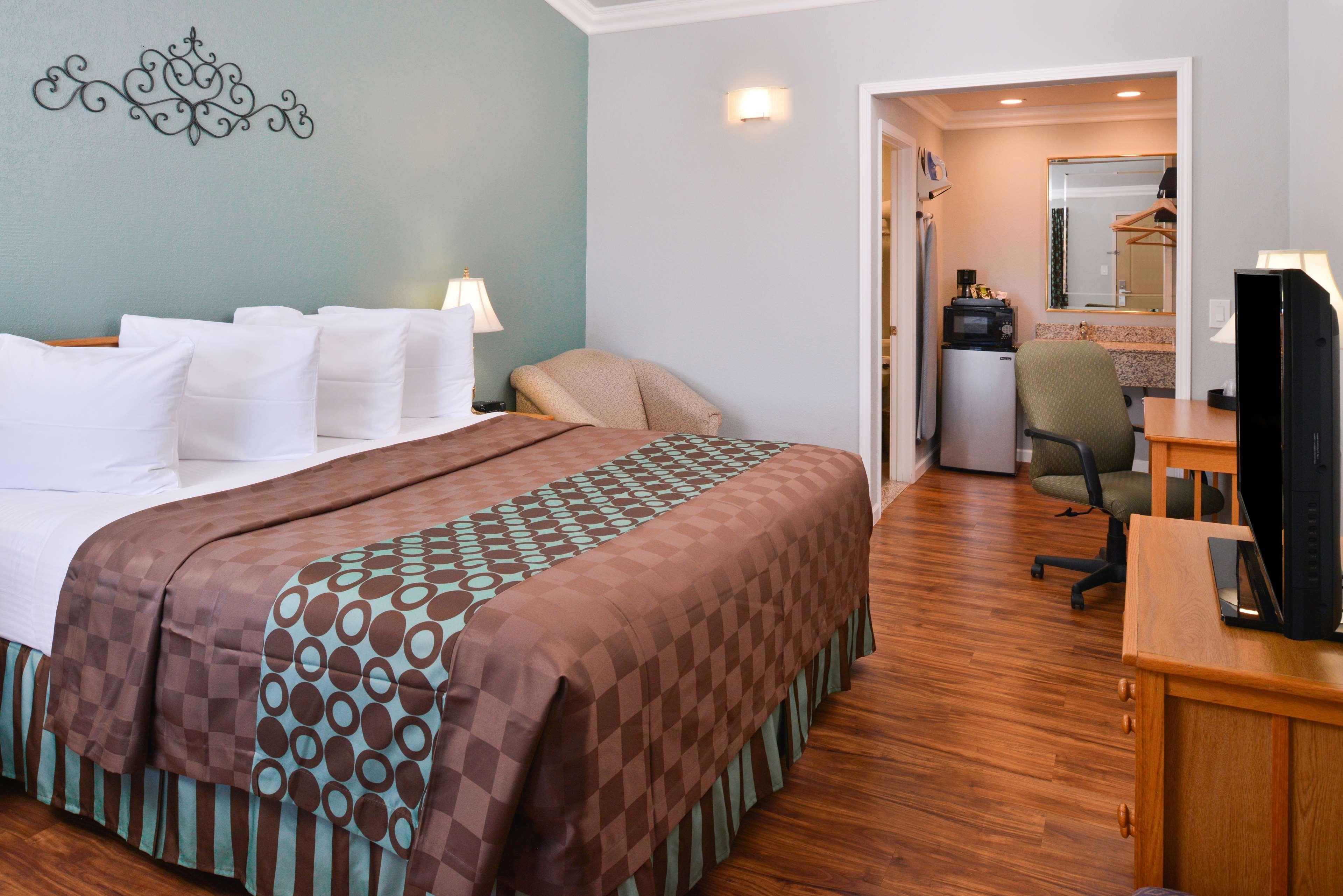 Americas Best Value Inn Los Banos Exterior foto